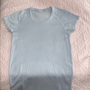 Lululemon swiftly tech top